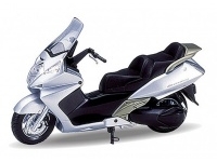   1:18  Honda Silver Wing Welly