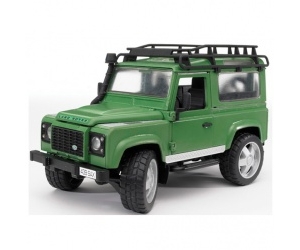  Land Rover Defender Bruder