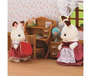    Sylvanian Families