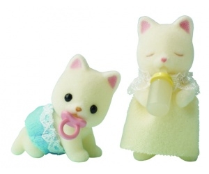 - Sylvanian Families