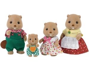    Sylvanian Families