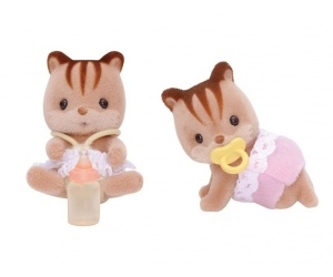 - Sylvanian Families