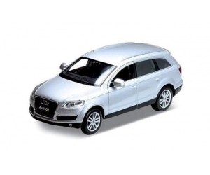   1:32 Audi Q7 Welly