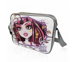  Monster High  Winx