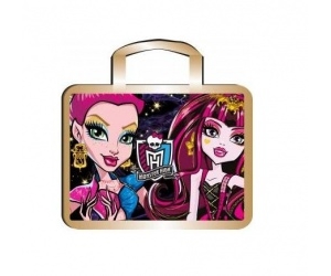  Monster High  Winx