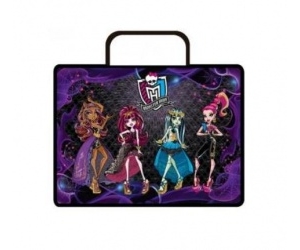  Monster High  Winx