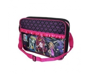  Monster High  Winx