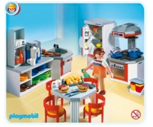  :   Playmobil