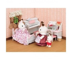    Sylvanian Families