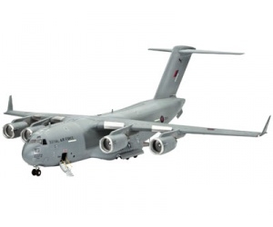  - C-17  Revell