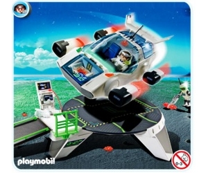  :     Playmobil