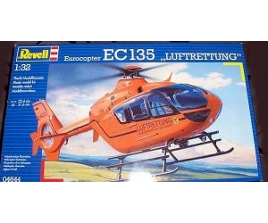  EC 135 T2i Luftrettung Revell